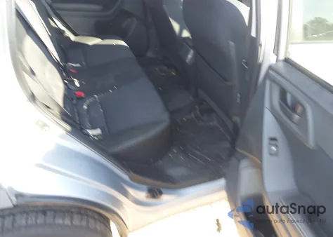 2016 Subaru Forester 2.5I Premium z USA, uszkodzony, nr VIN JF2SJADC6GH403042